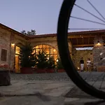 Il Cortile 住宿加早餐酒店