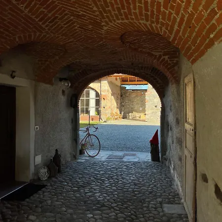Il Cortile Alojamento de Acomodação e Pequeno-almoço Biella