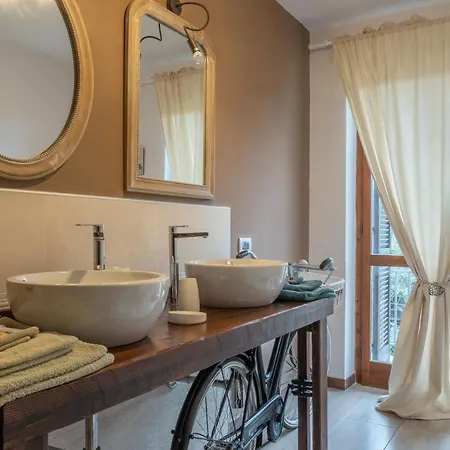 住宿加早餐酒店 Il Cortile 3*