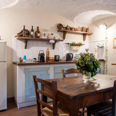 Il Cortile 3*