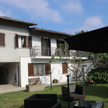 住宿加早餐酒店 Il Cortile 比耶拉